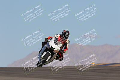 media/Oct-01-2023-SoCal Trackdays (Sun) [[4c570cc352]]/Turn 9 Set 2 (10am)/